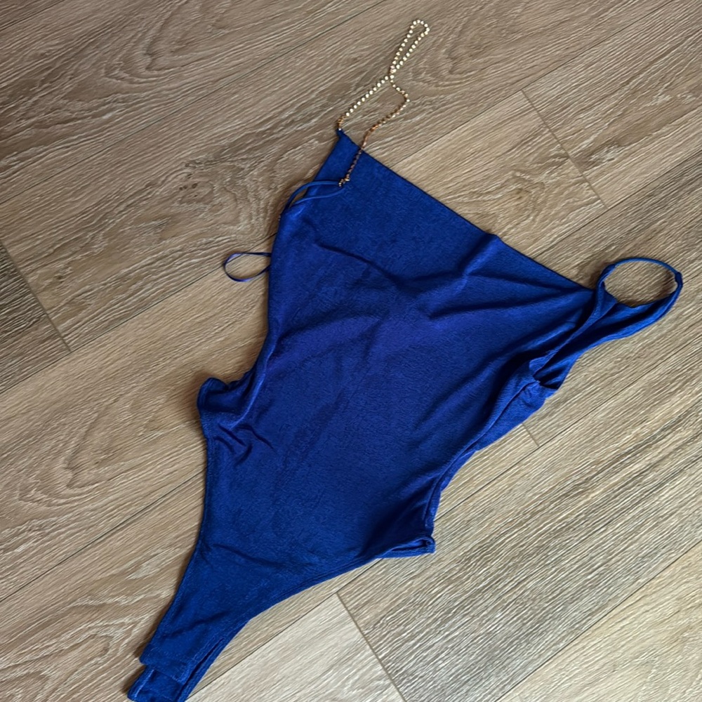 JLuxlabel shiny blue bodysuit